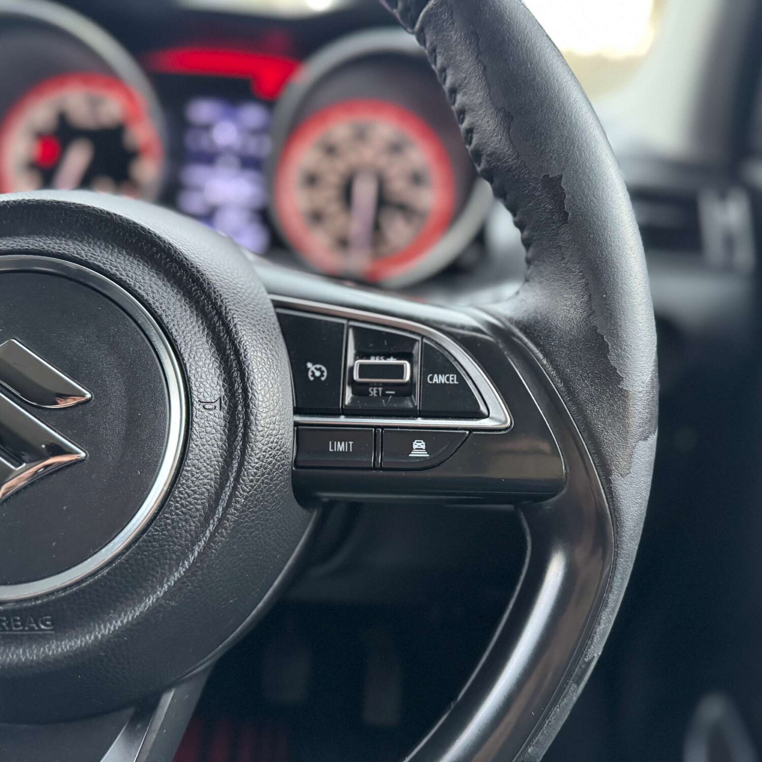 Used Suzuki Swift 2017 for sale - 77735008: Photo 17