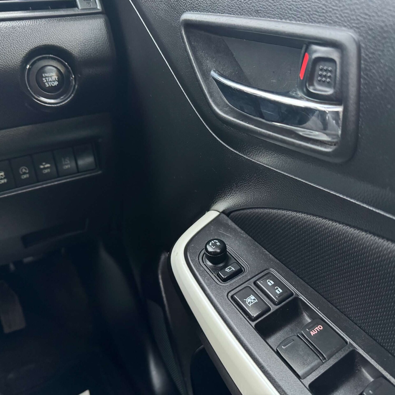 Used Suzuki Swift 2017 for sale - 77735008: Photo 21