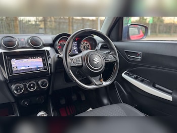 Used Suzuki Swift 2017 for sale - 77735008: Photo