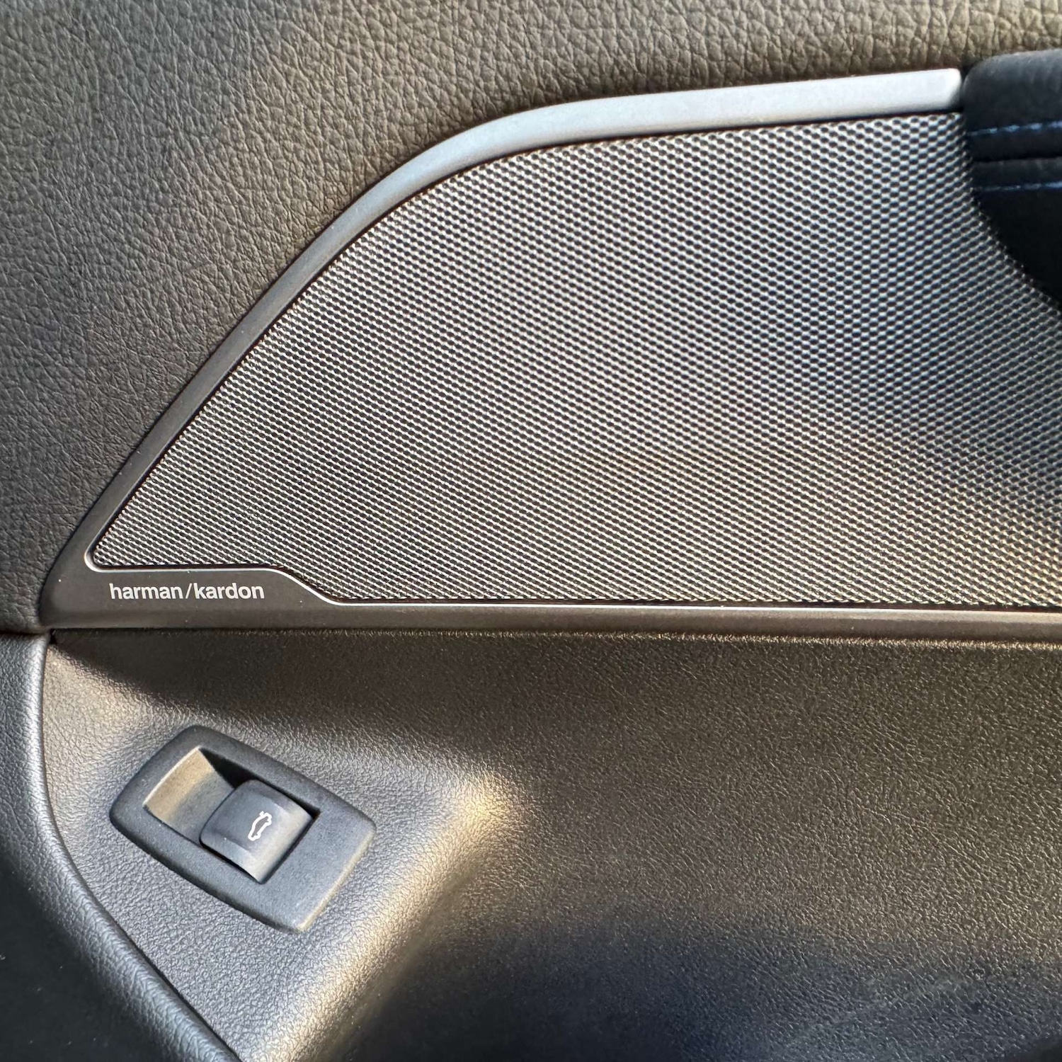 Used BMW 6 Series 2018 for sale - 77145379: Photo 40