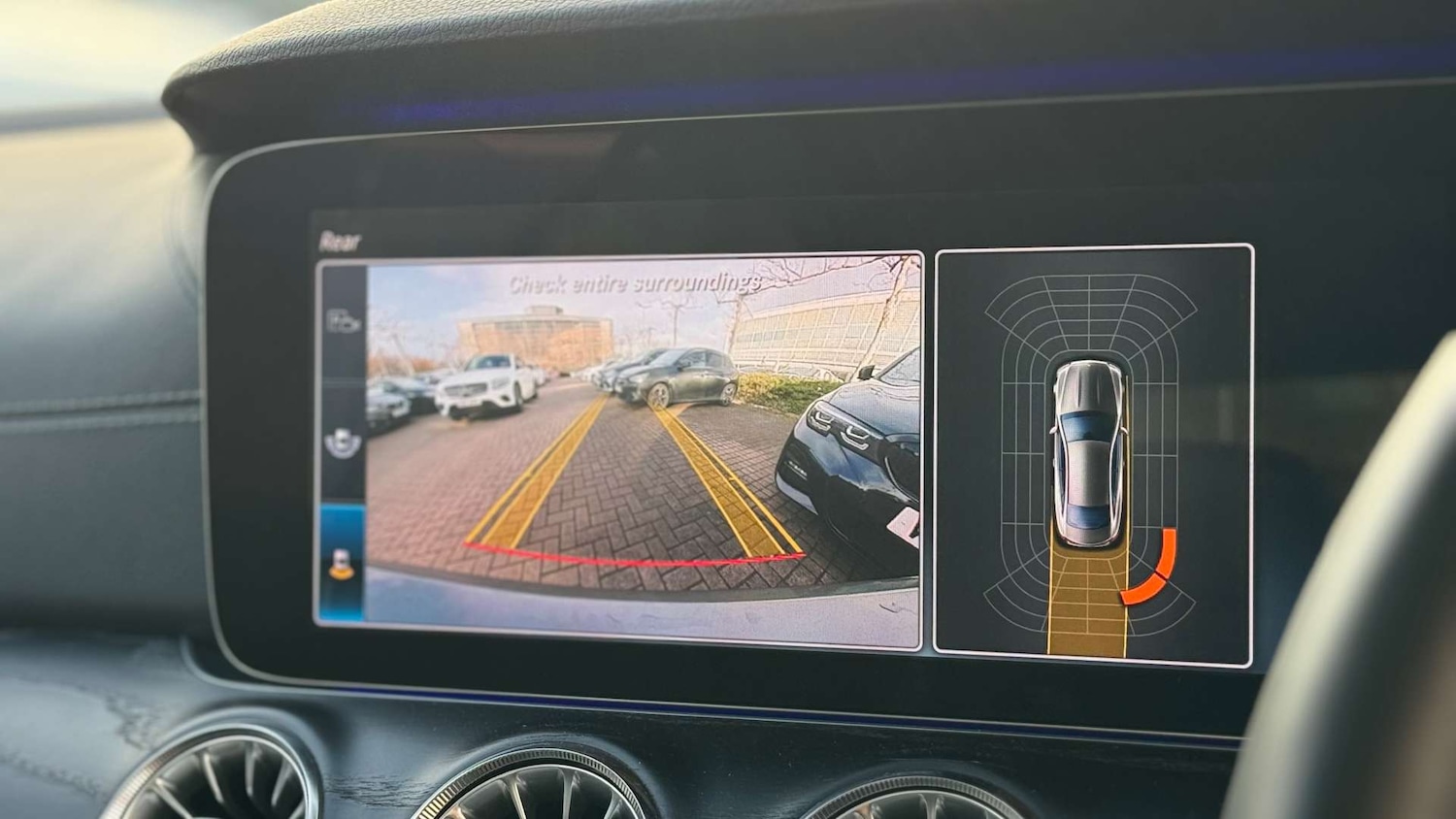 Used Mercedes-Benz E Class 2018 for sale - 76848479: Photo 27