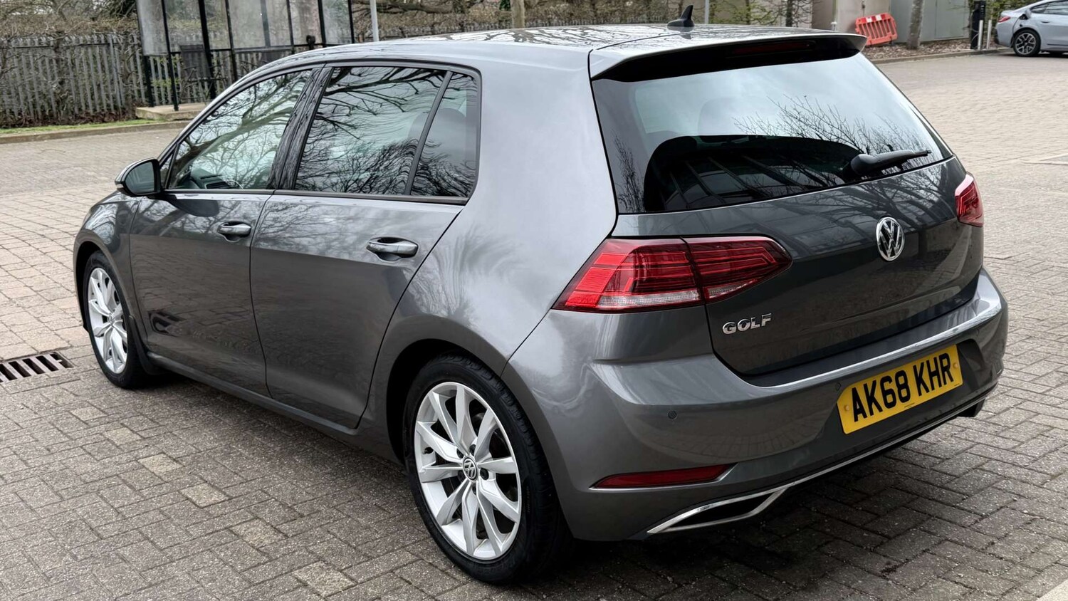 Used Volkswagen Golf 2019 for sale - 77847595: Photo 21