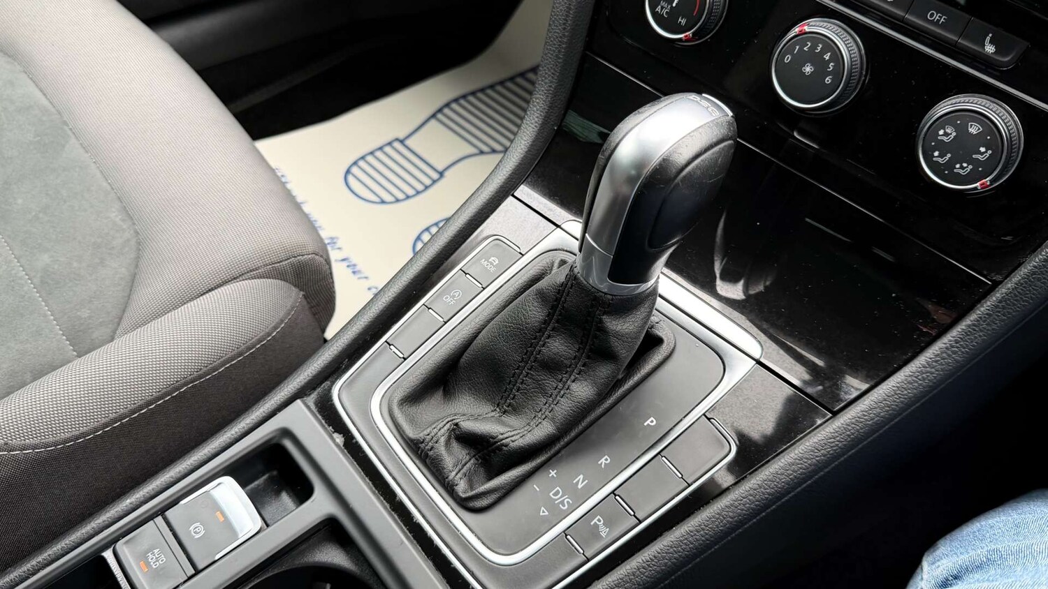 Used Volkswagen Golf 2019 for sale - 77847595: Photo 22