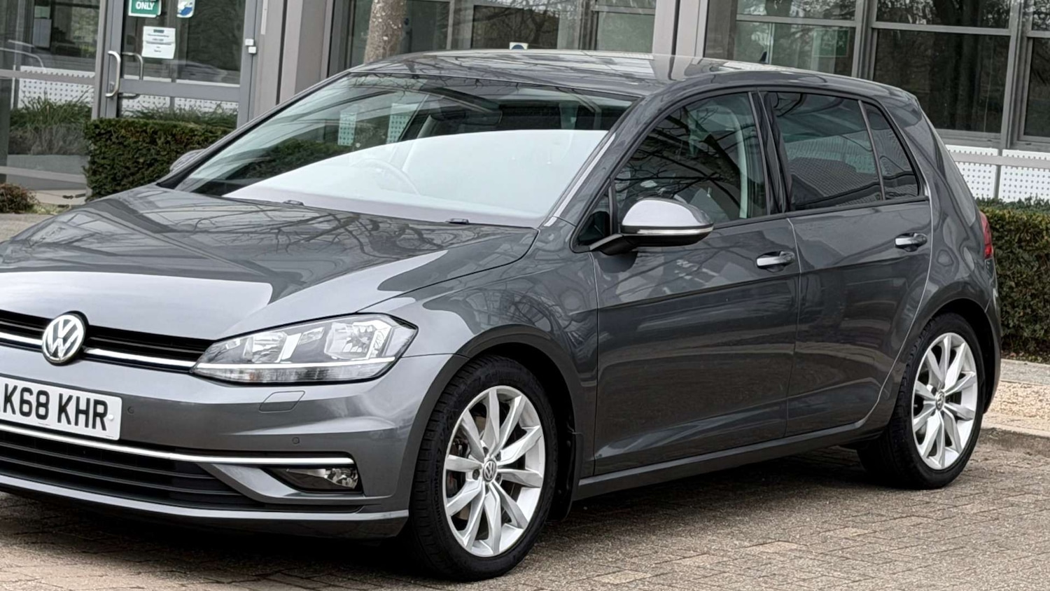 Used Volkswagen Golf 2019 for sale - 77847595: Photo 5