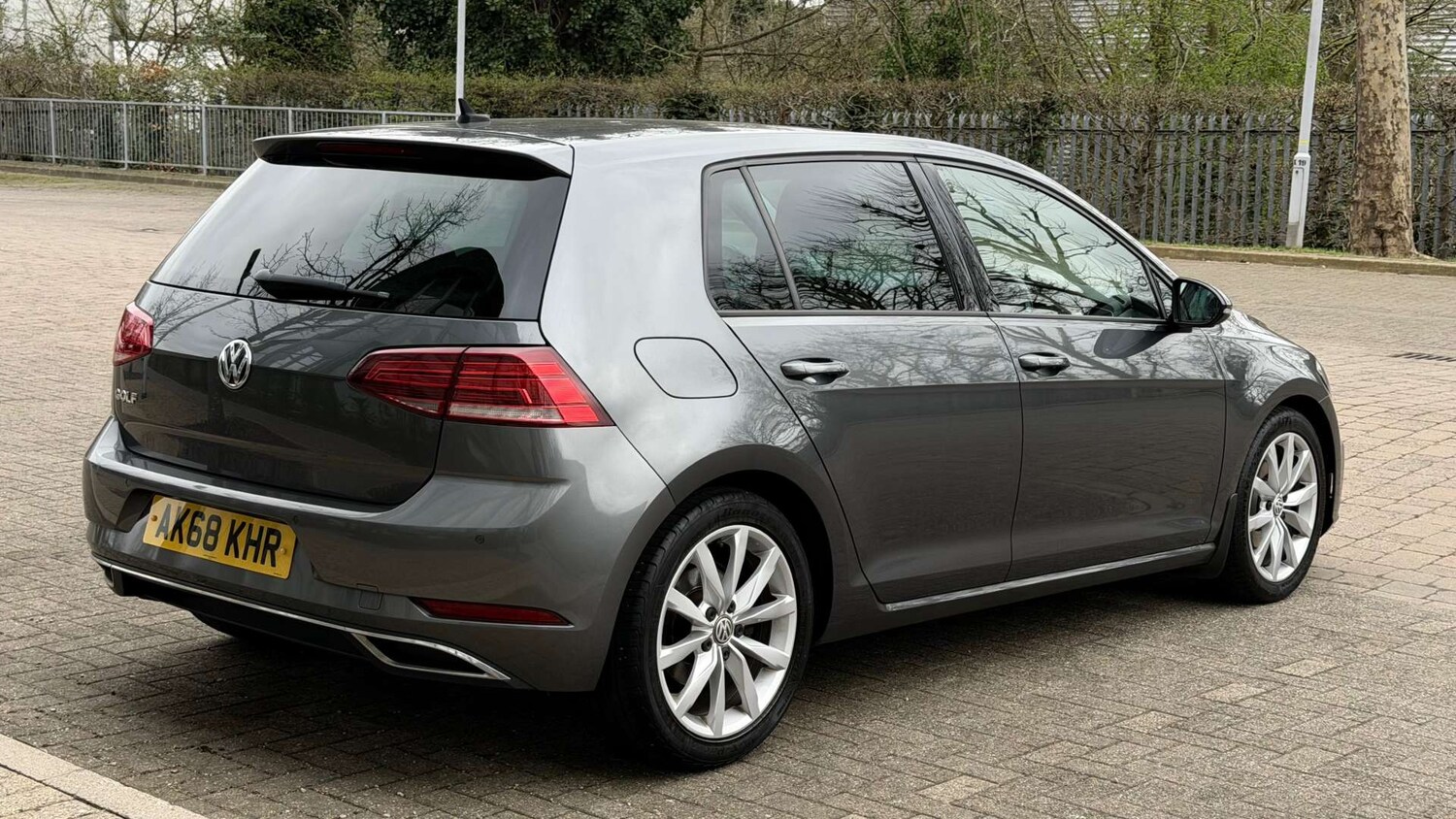 Used Volkswagen Golf 2019 for sale - 77847595: Photo 9