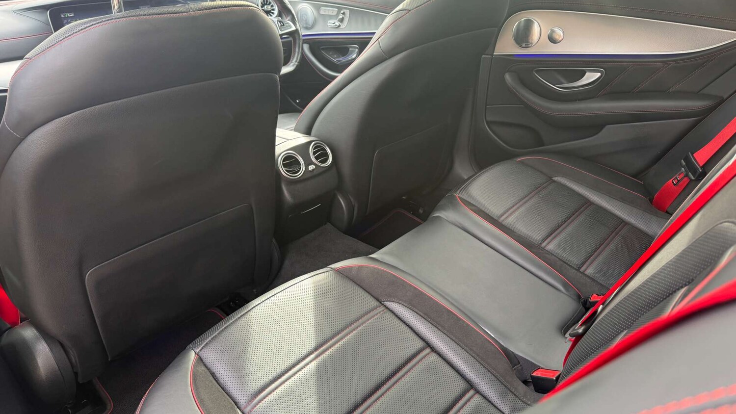 Used Mercedes-Benz E Class 2018 for sale - 77880542: Photo 14