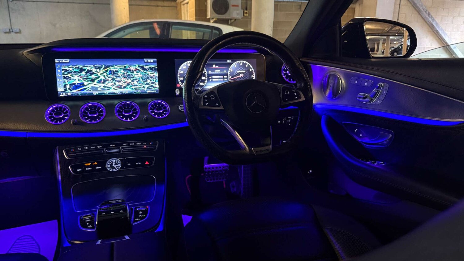 Used Mercedes-Benz E Class 2018 for sale - 77880542: Photo 53