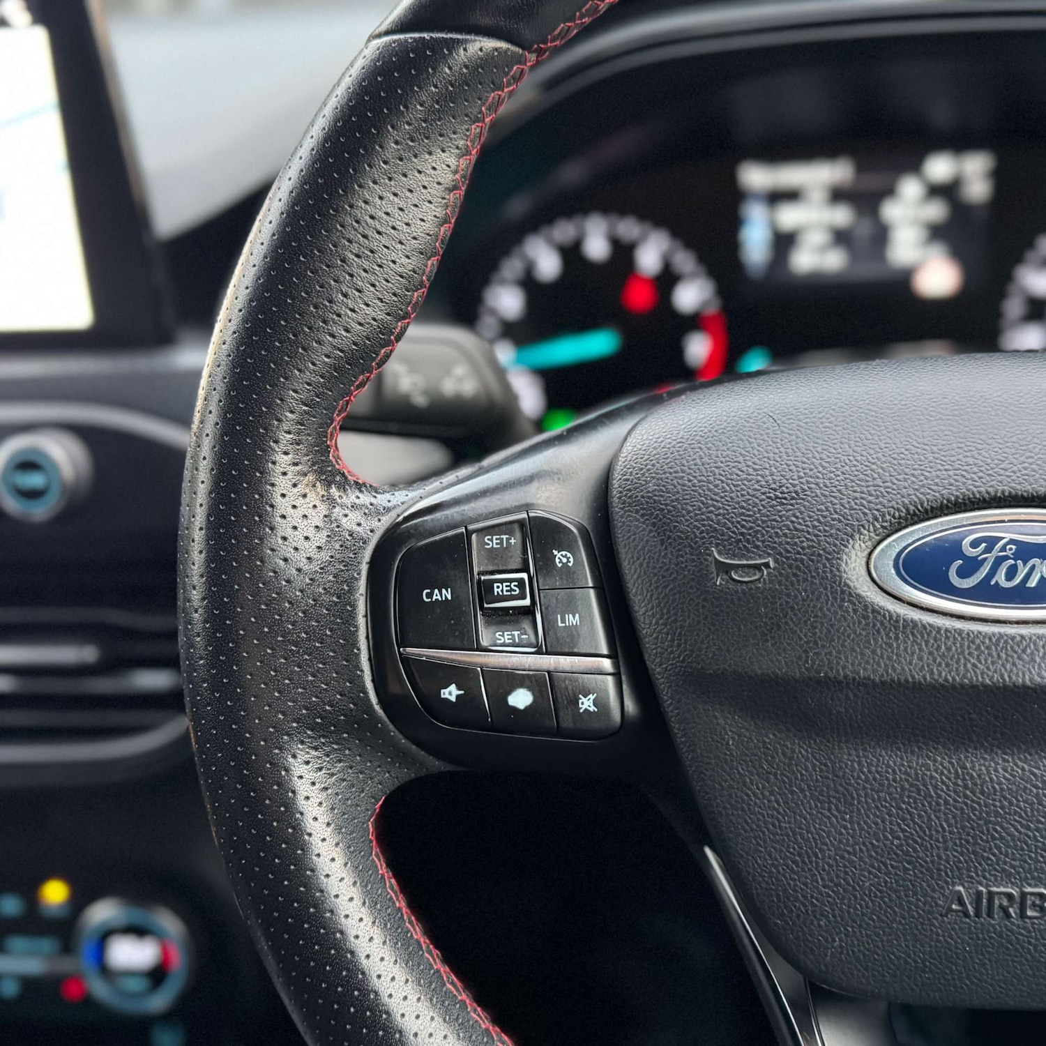 Used Ford Focus 2018 for sale - 76385745: Photo 24