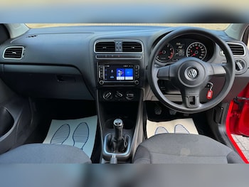 Used Volkswagen Polo 2010 for sale - 79586334: Photo