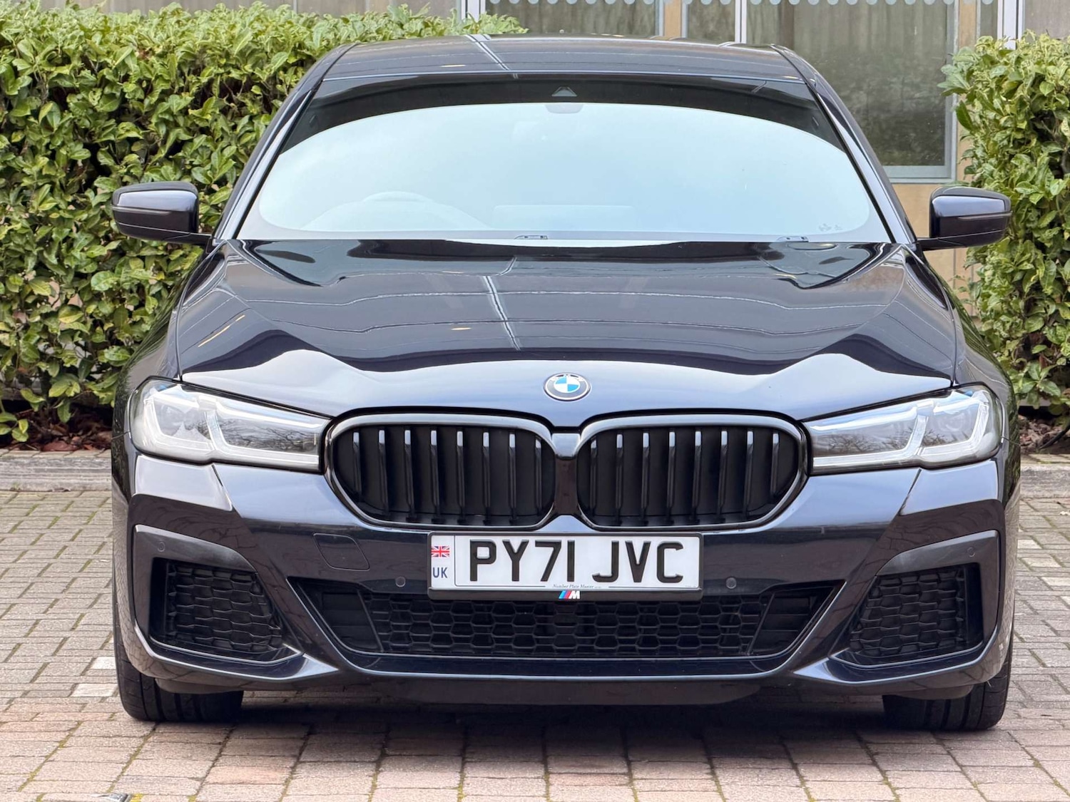 Used BMW 5 Series 2022 for sale - 77200735: Photo 2