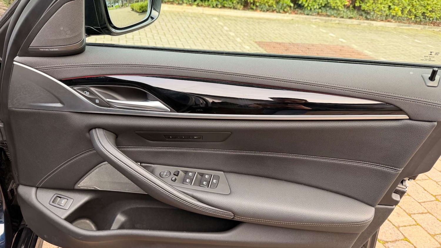 Used BMW 5 Series 2022 for sale - 77200735: Photo 46