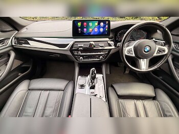 Used BMW 5 Series 2022 for sale - 77200735: Photo