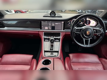 Used Porsche Panamera 2017 for sale - 76322868: Photo 2