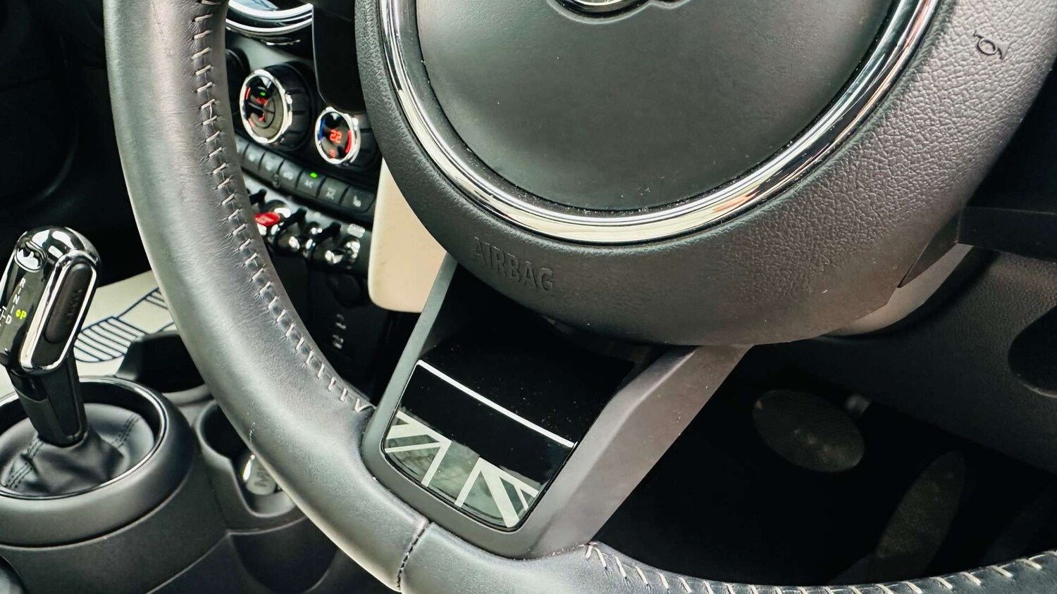 Used MINI Hatch 2021 for sale - 76363775: Photo 30