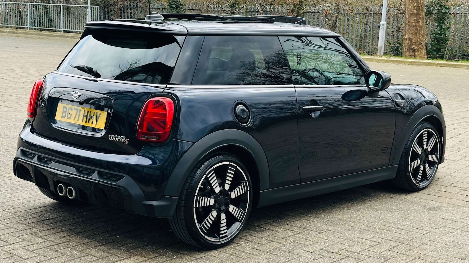 Used MINI Hatch 2021 for sale - 76363775: Photo 6