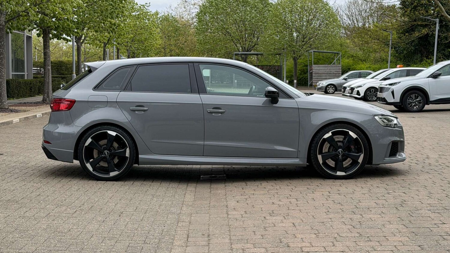 Used Audi RS3 2018 for sale - 78211886: Photo 11