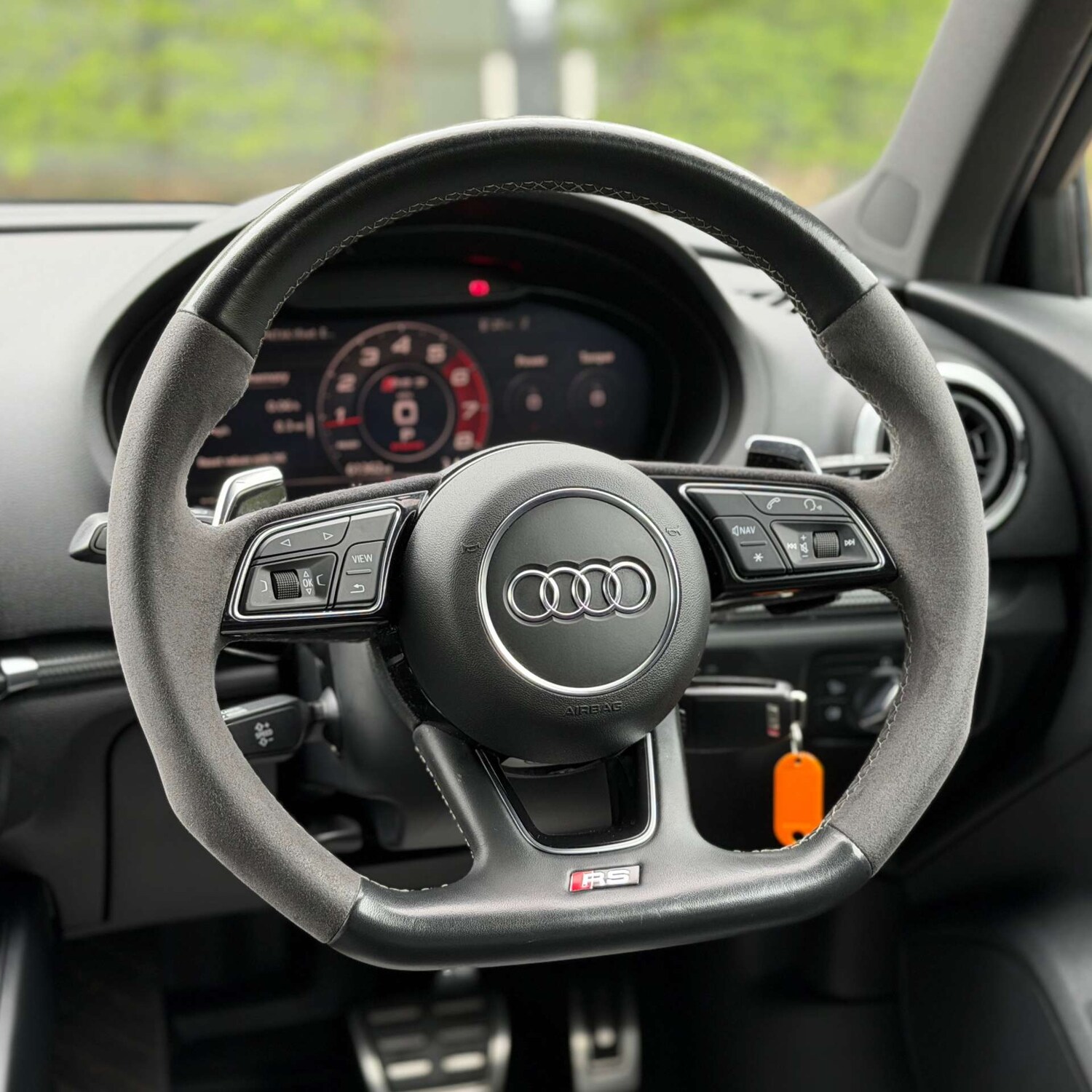 Used Audi RS3 2018 for sale - 78211886: Photo 24