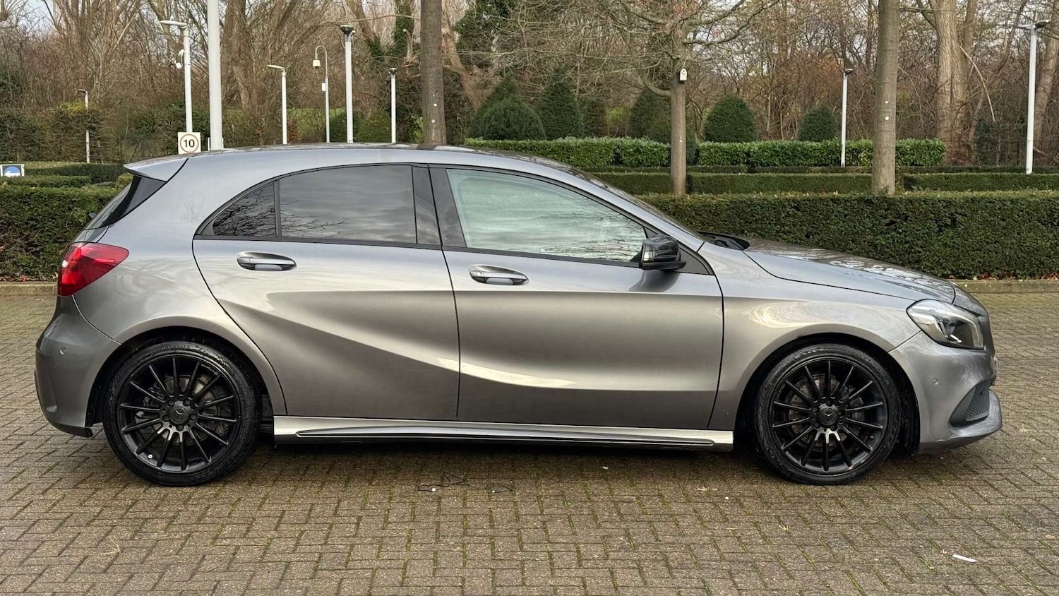 Used Mercedes-Benz A-Class 2016 for sale - 76859427: Photo 10