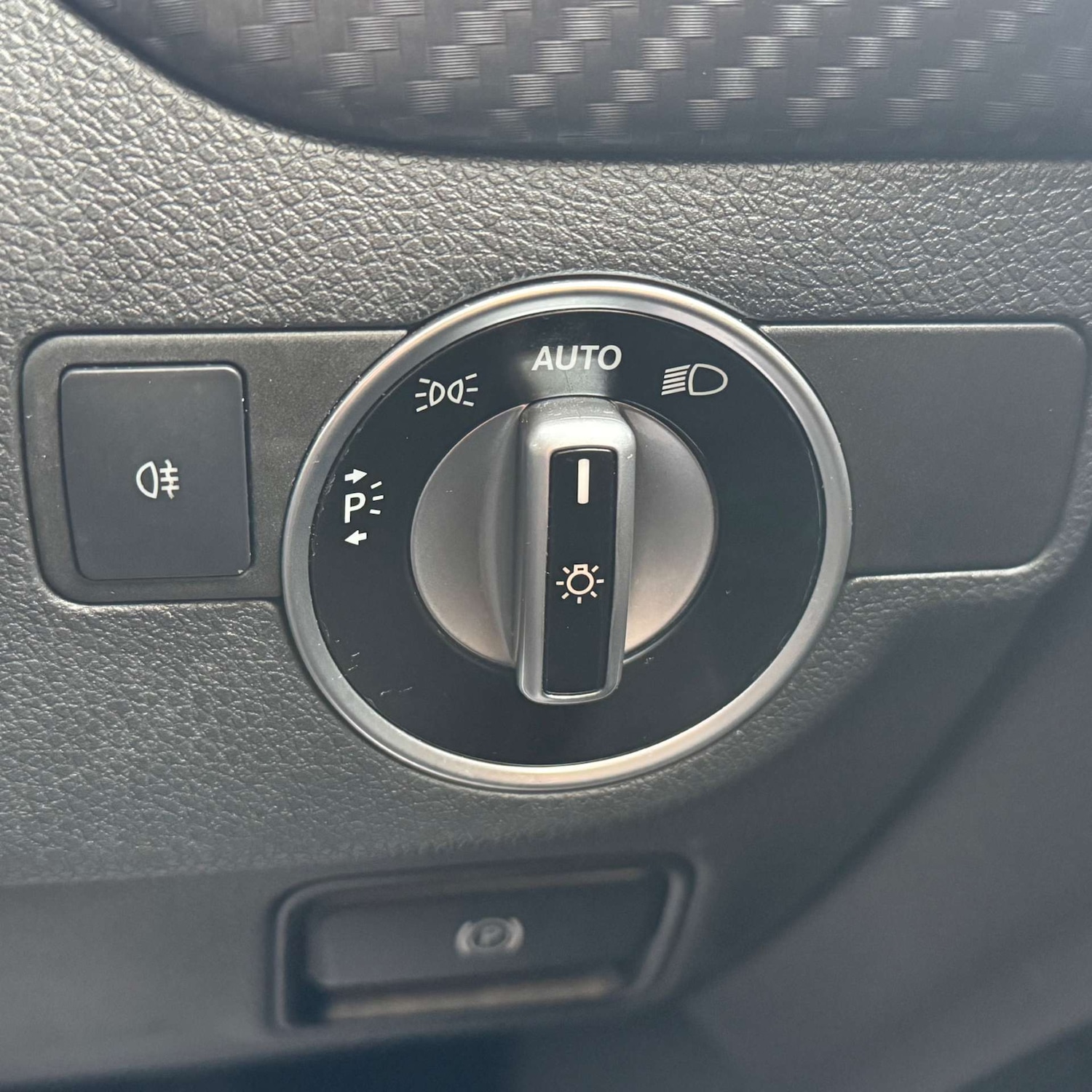 Used Mercedes-Benz A-Class 2016 for sale - 76859427: Photo 29