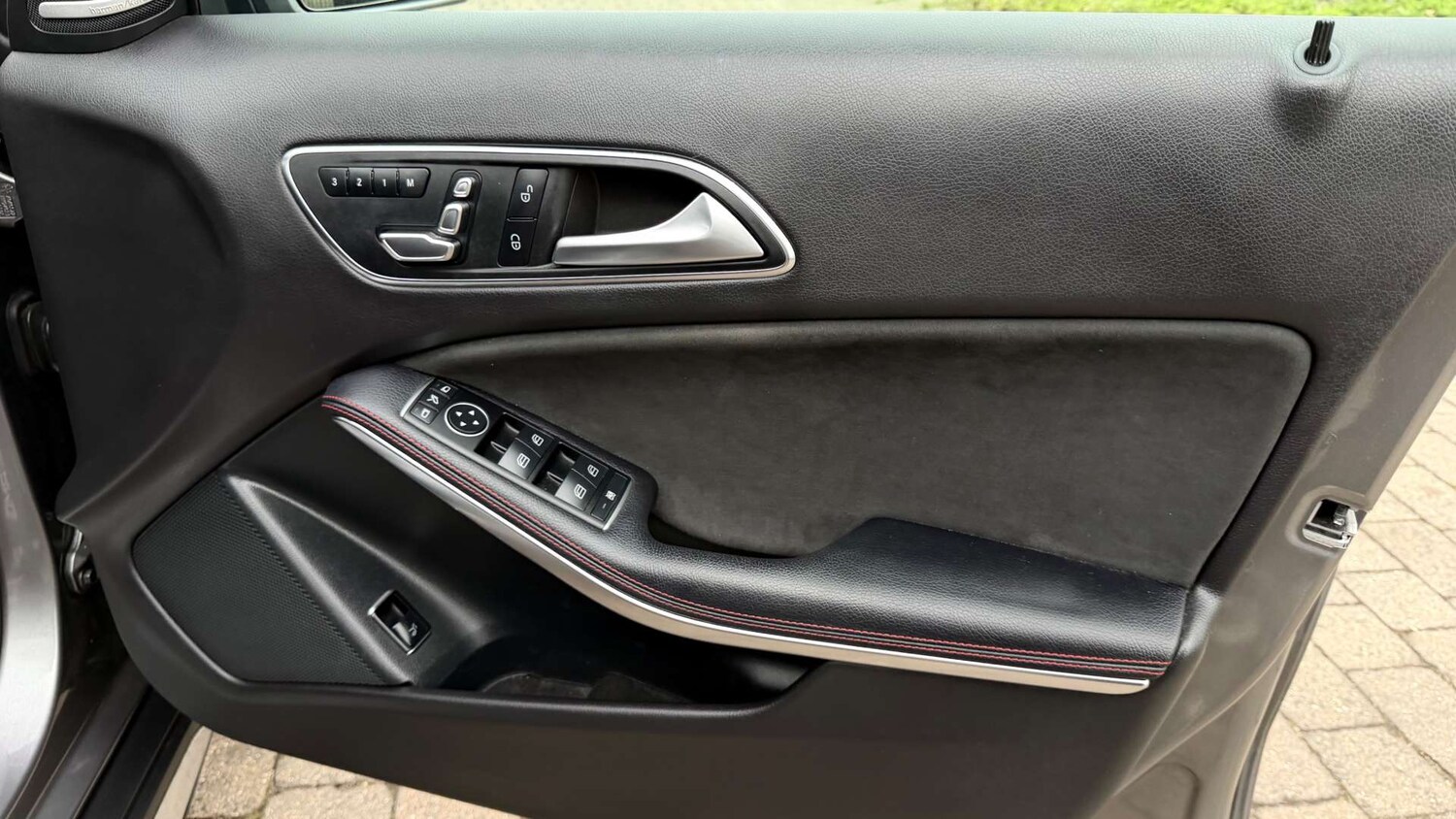 Used Mercedes-Benz GLA 2017 for sale - 77916427: Photo 28