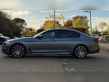 Used BMW 5 Series 2018 for sale - 76316839: Photo