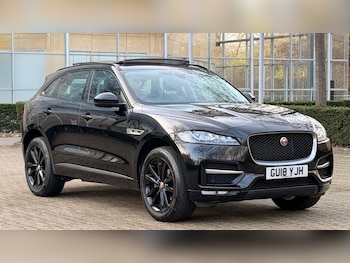 Used Jaguar F-Pace 2018 for sale - 79167262: Photo