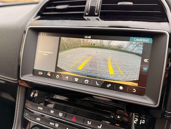 Used Jaguar F-Pace 2018 for sale - 79167262: Photo
