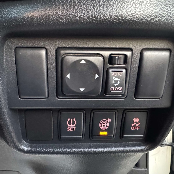 Used Nissan Juke 2015 for sale - 76313309: Photo 12
