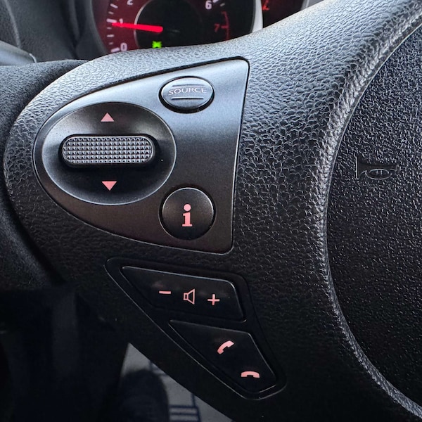 Used Nissan Juke 2015 for sale - 76313309: Photo 5