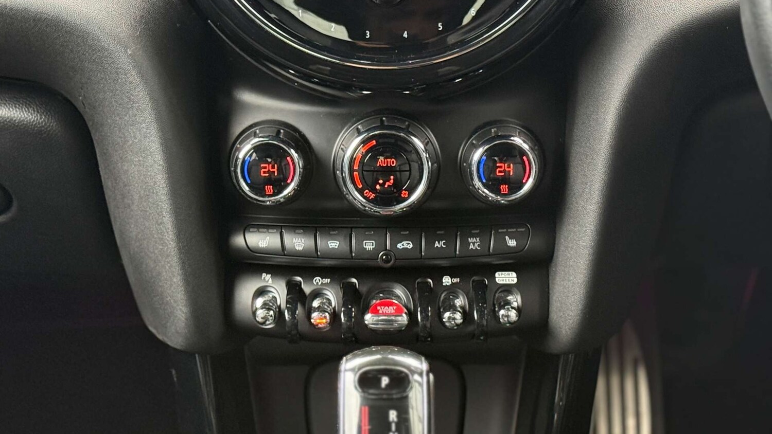 Used MINI Hatch 2018 for sale - 77905894: Photo 9