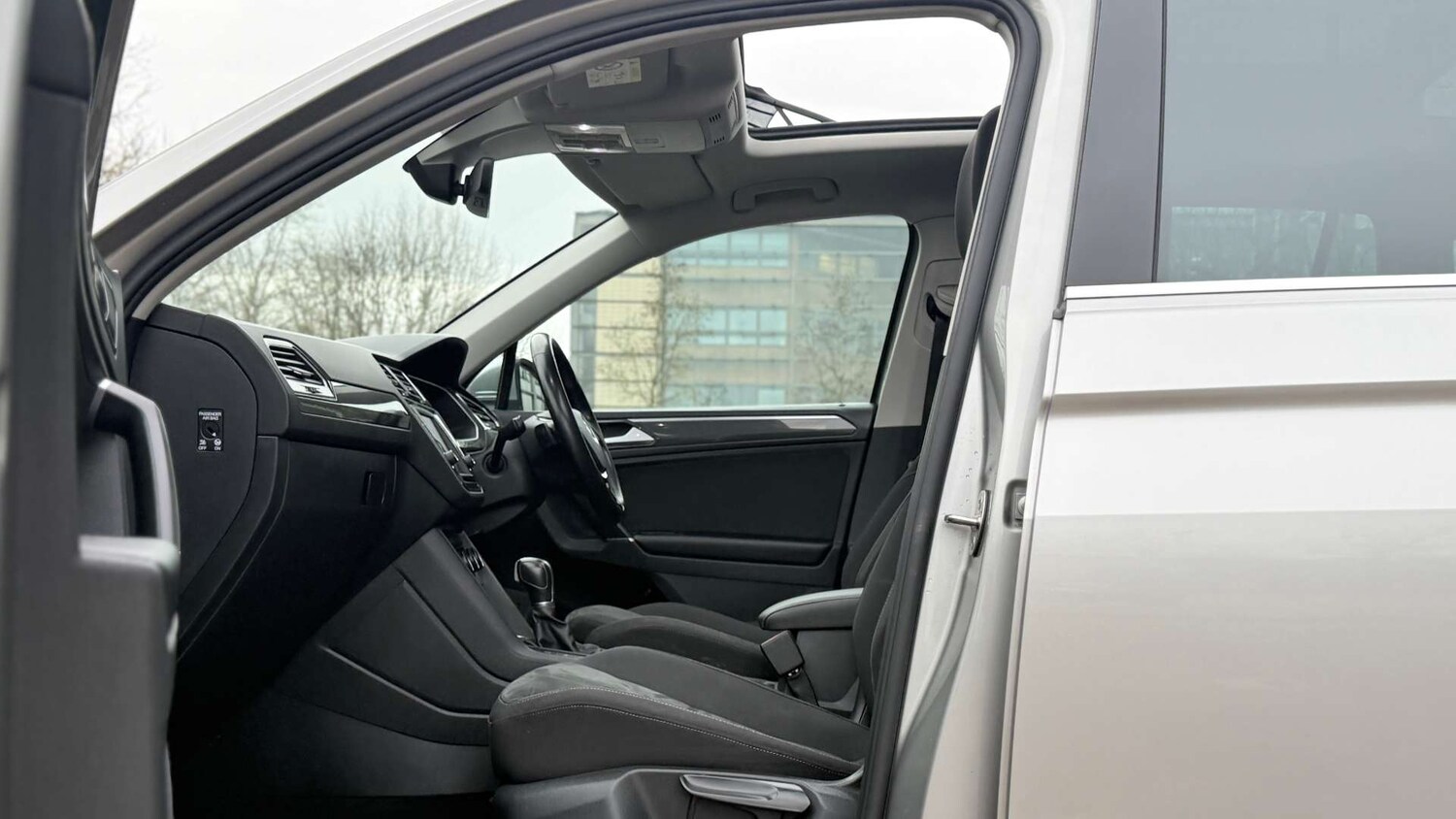 Used Volkswagen Tiguan 2016 for sale - 77905900: Photo 21