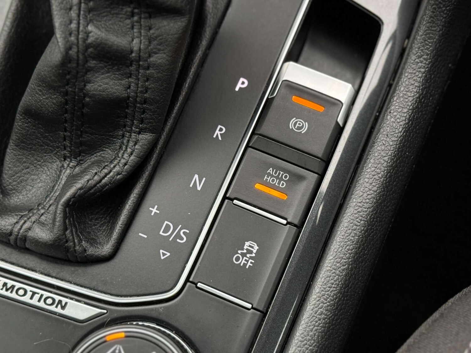 Used Volkswagen Tiguan 2016 for sale - 77905900: Photo 37