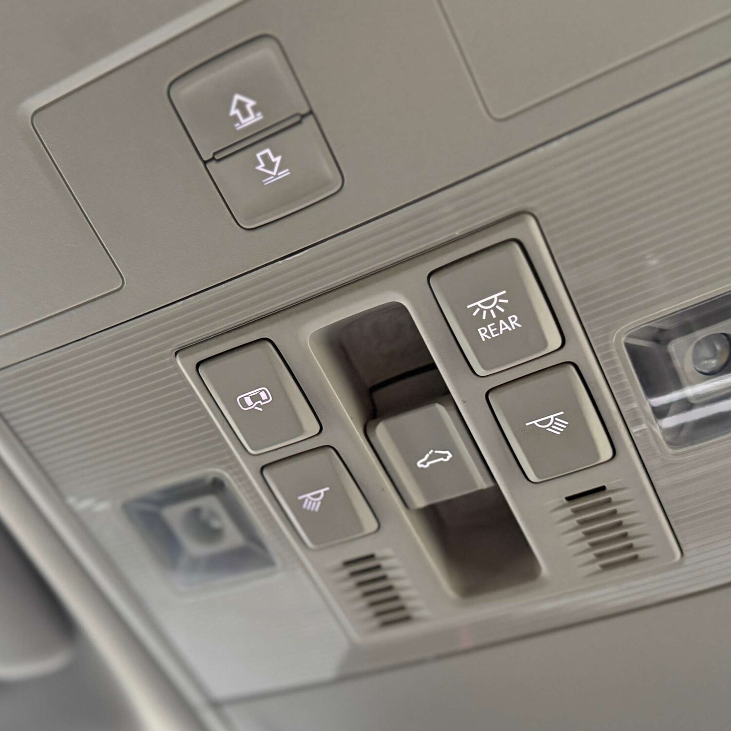 Used Volkswagen Tiguan 2016 for sale - 77905900: Photo 50