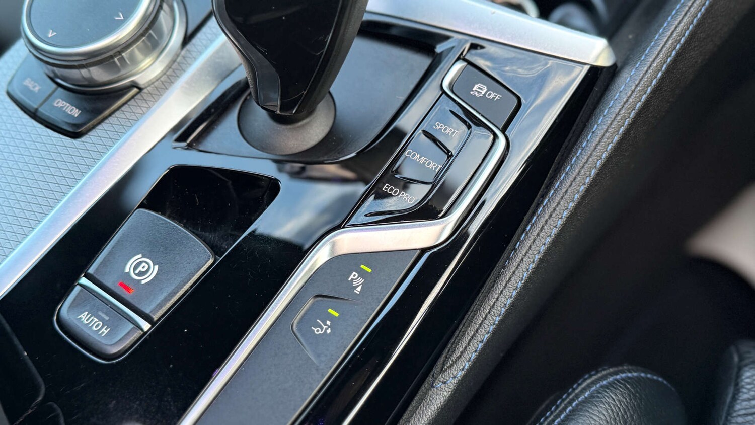 Used BMW 6 Series 2018 for sale - 77745456: Photo 32