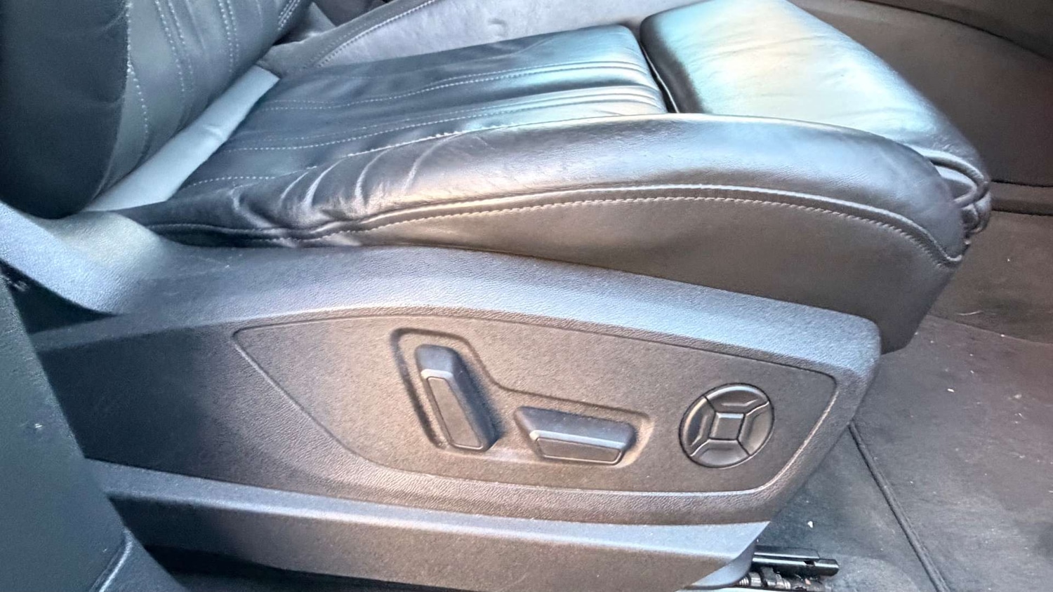 Used Audi e-tron 2020 for sale - 76896329: Photo 25