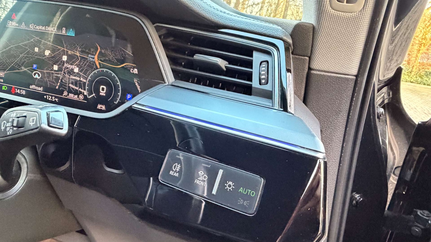 Used Audi e-tron 2020 for sale - 76896329: Photo 26