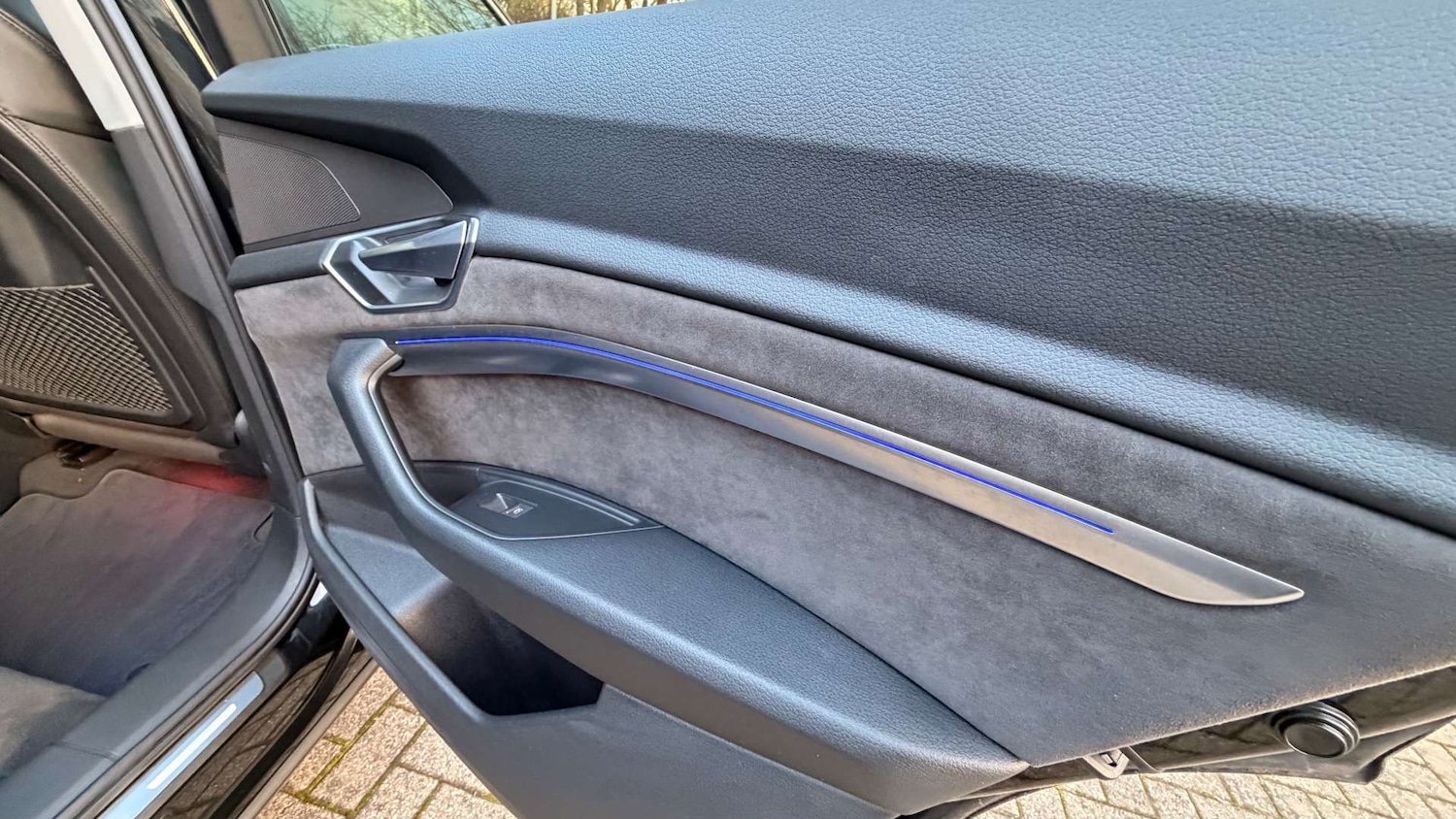 Used Audi e-tron 2020 for sale - 76896329: Photo 28