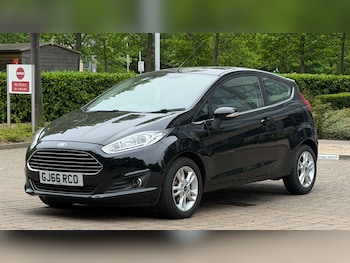 Used Ford Fiesta 2016 for sale - 78885384: Photo