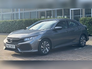 Used Honda Civic 2017 for sale - 79101617: Photo