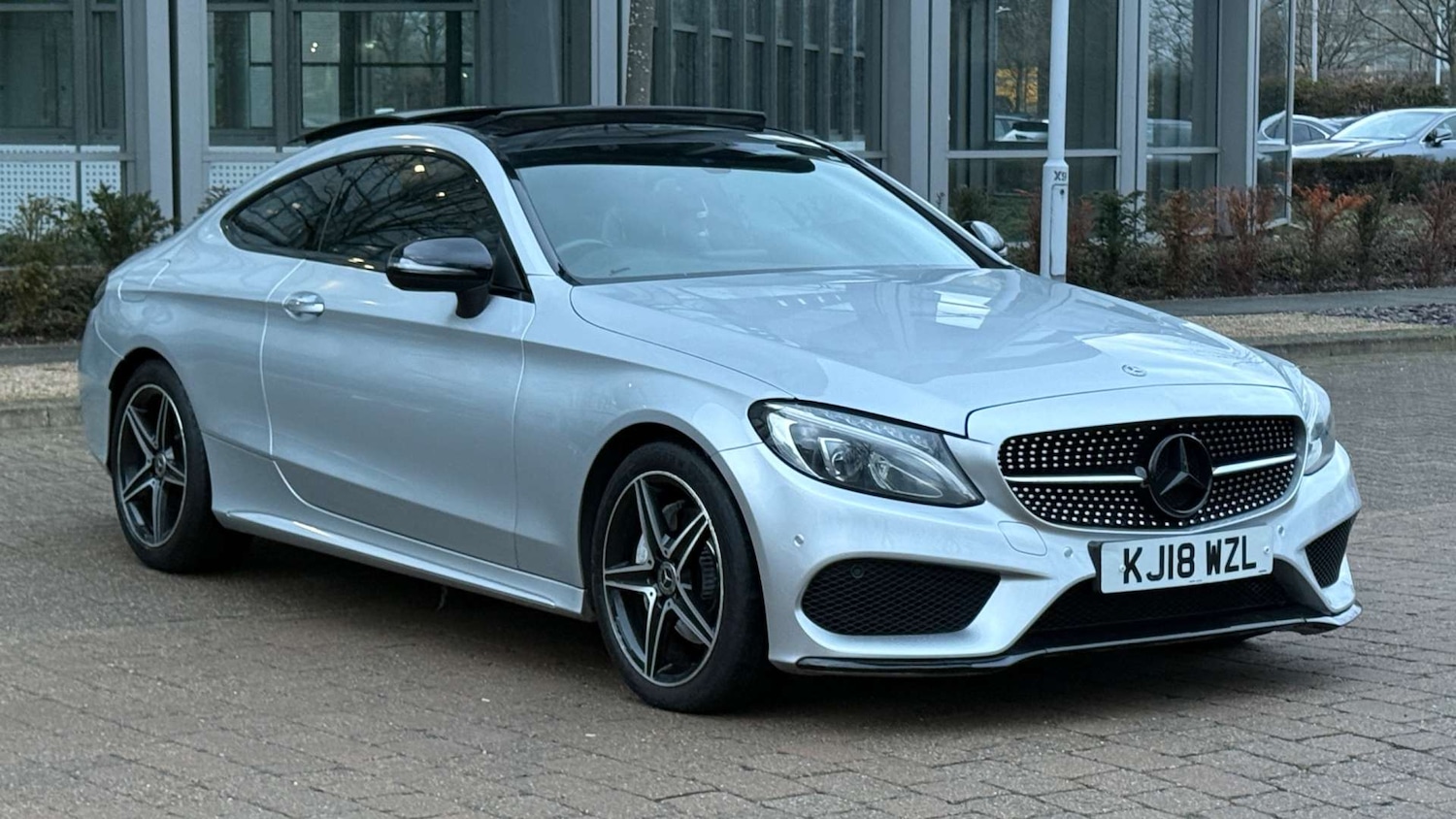 Used Mercedes-Benz C Class 2018 for sale - 77409776: Photo 1