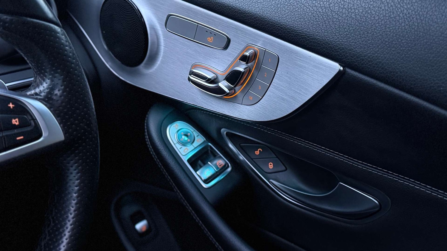 Used Mercedes-Benz C Class 2018 for sale - 77409776: Photo 32