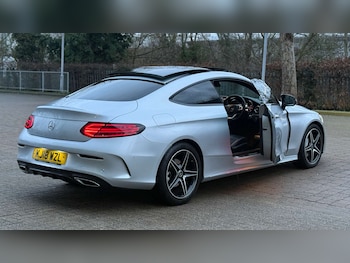 Used Mercedes-Benz C Class 2018 for sale - 77409776: Photo