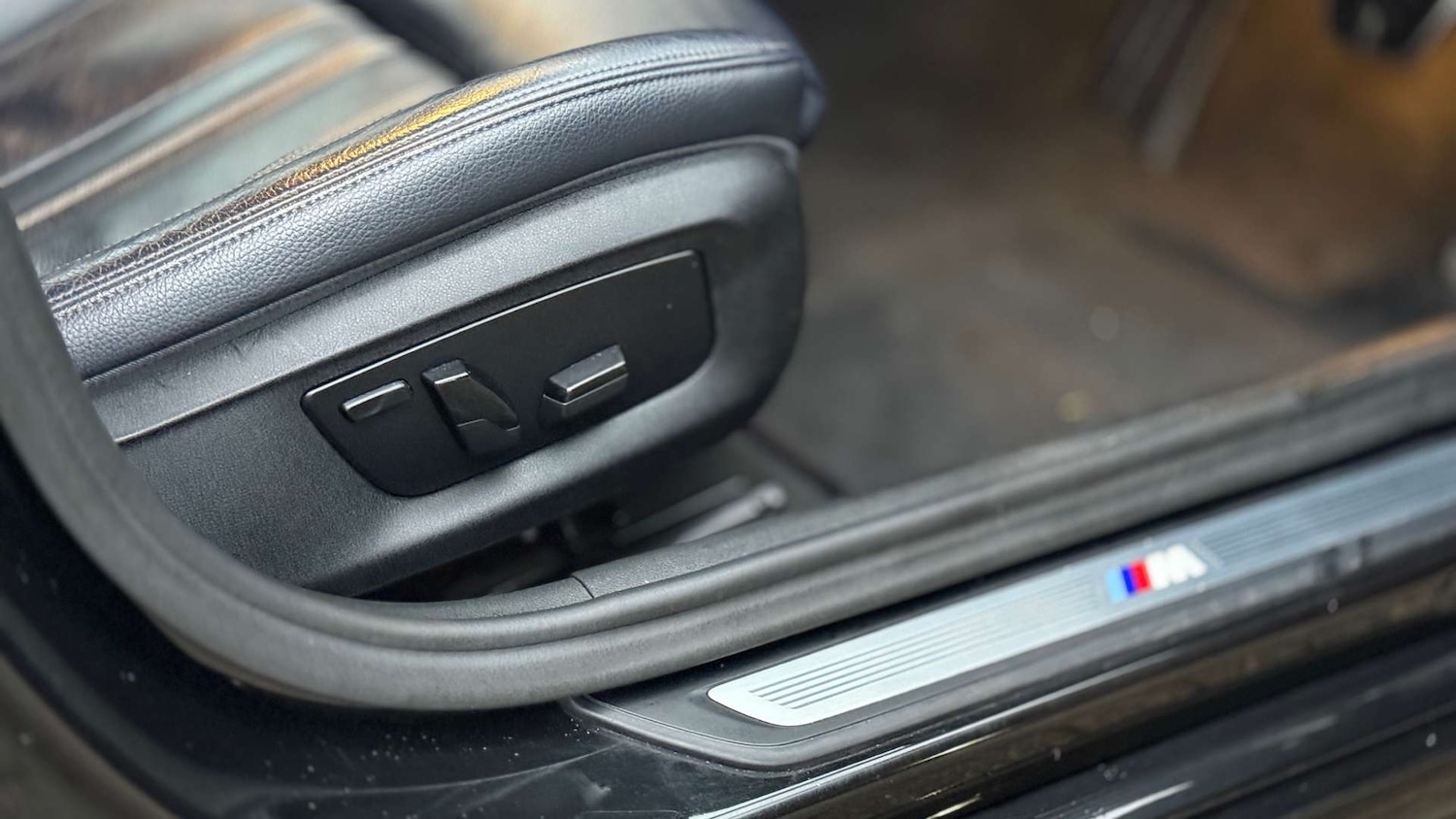 Used BMW 5 Series 2018 for sale - 77236289: Photo 30