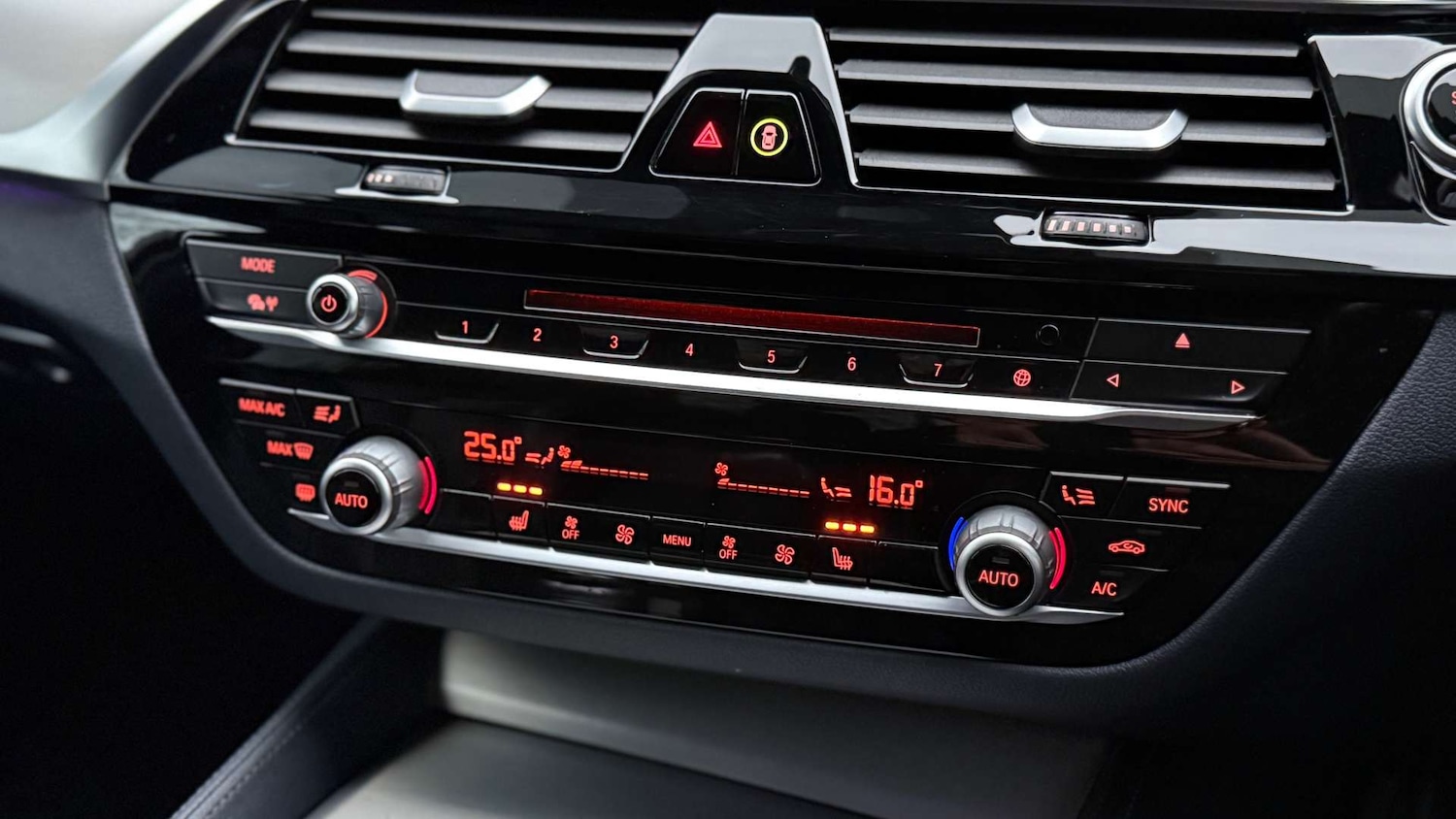 Used BMW 5 Series 2018 for sale - 77236289: Photo 49