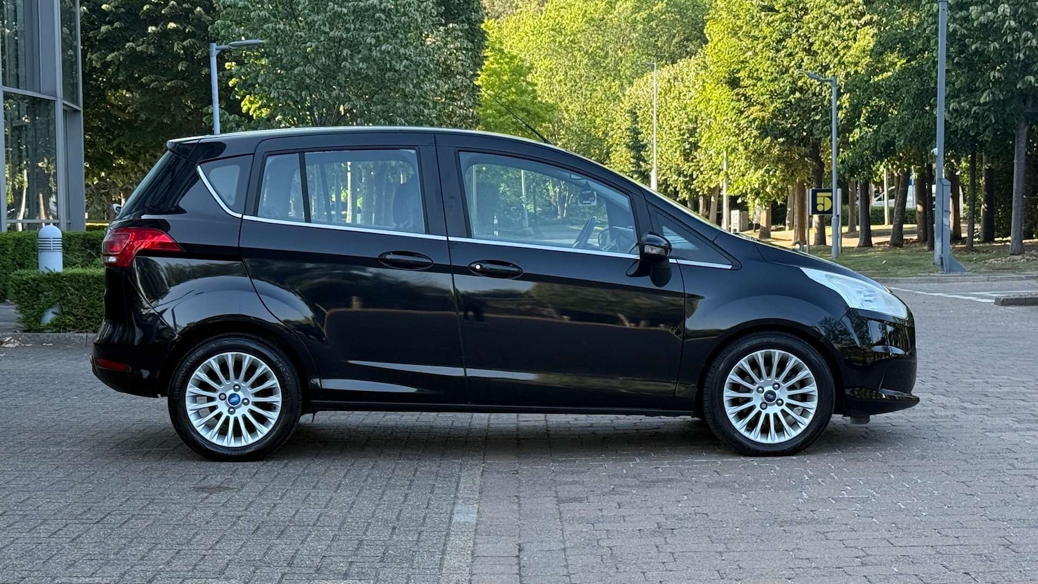 Used Ford B-MAX 2013 for sale - 76601268: Photo 12