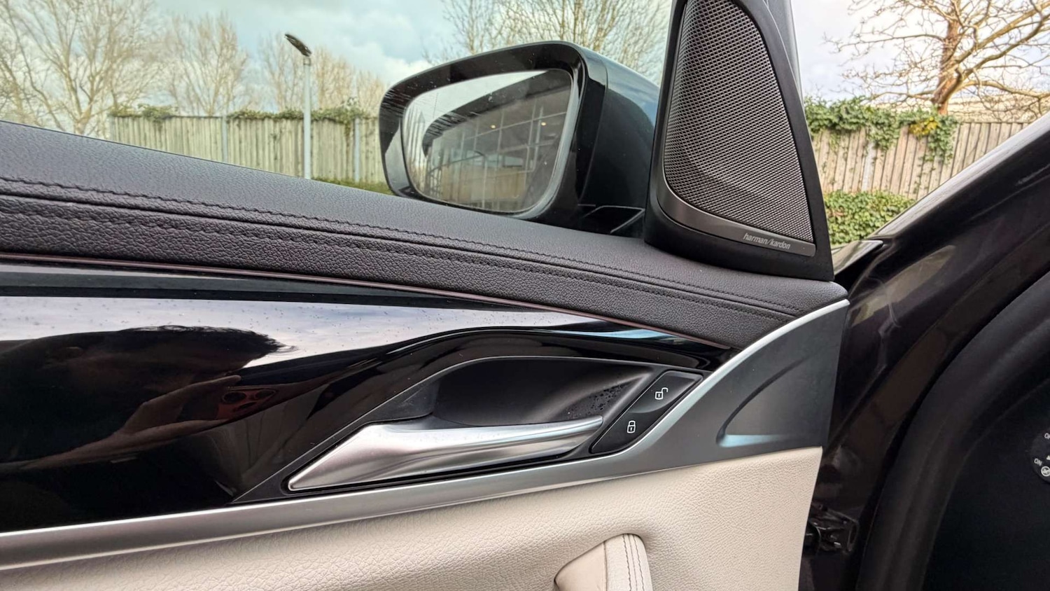 Used BMW 5 Series 2017 for sale - 77276708: Photo 25