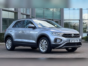 Used Volkswagen T-Roc 2025 for sale - 78274251: Photo