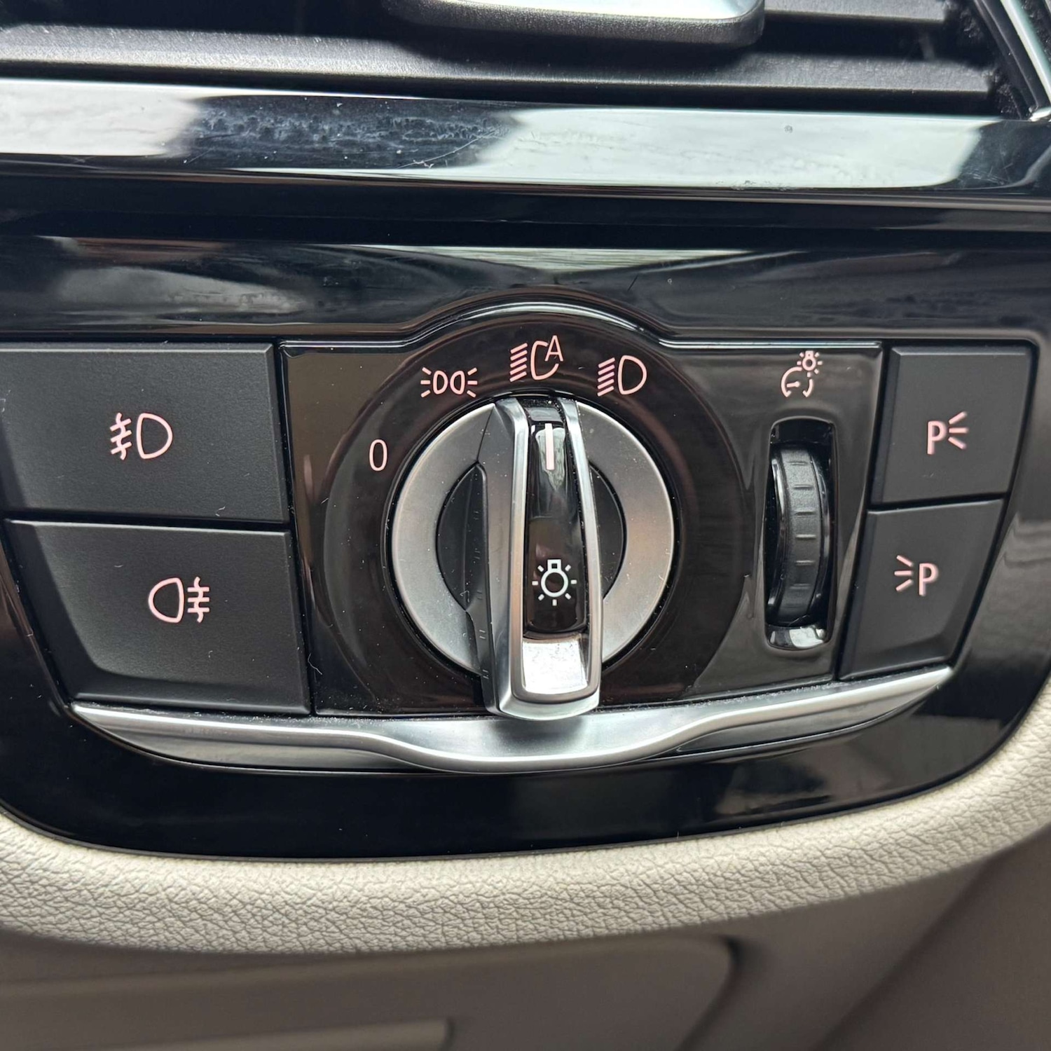 Used BMW 5 Series 2017 for sale - 78182090: Photo 22