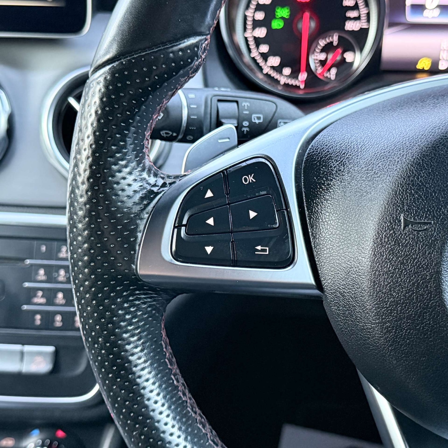 Used Mercedes-Benz GLA 2017 for sale - 76931769: Photo 23