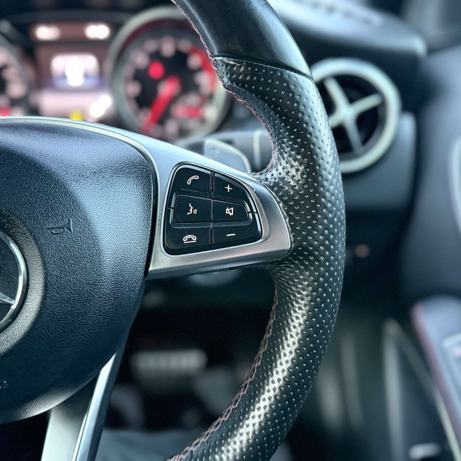 Used Mercedes-Benz GLA 2017 for sale - 76931769: Photo 28